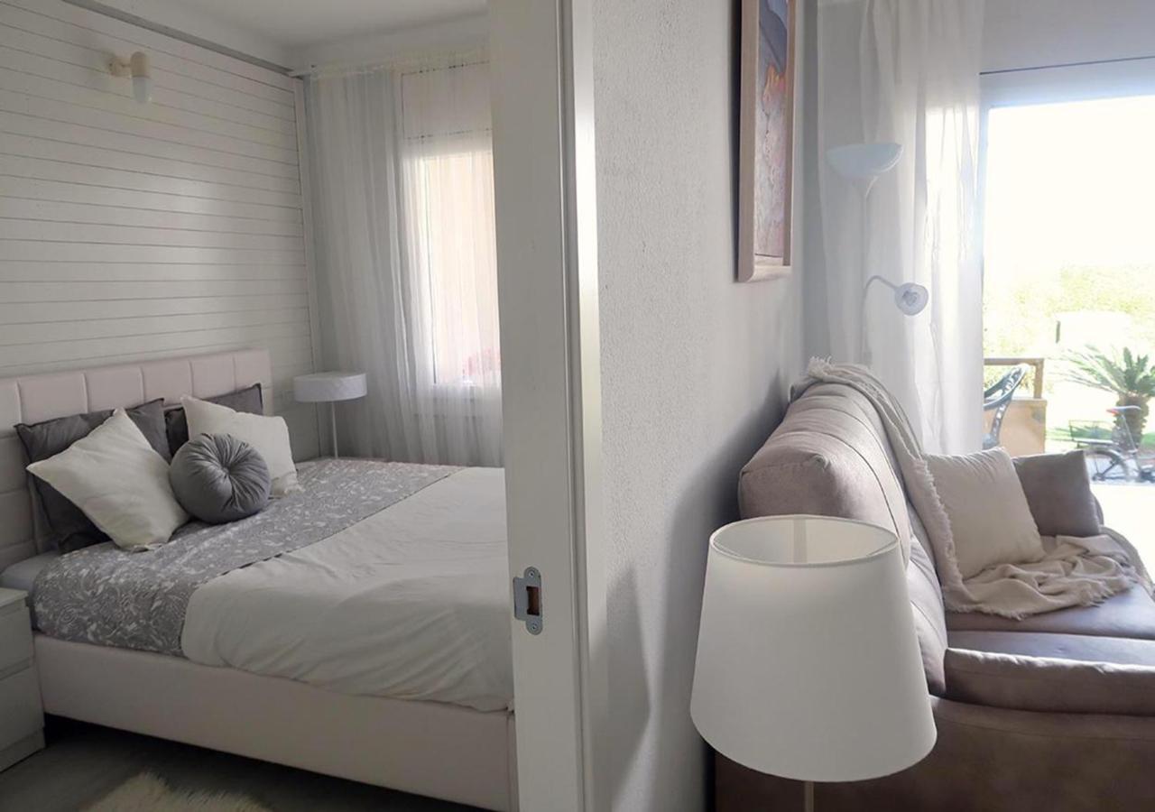 Apartamentos Stil Mar Anna - L'Escala Stil Mar Экстерьер фото
