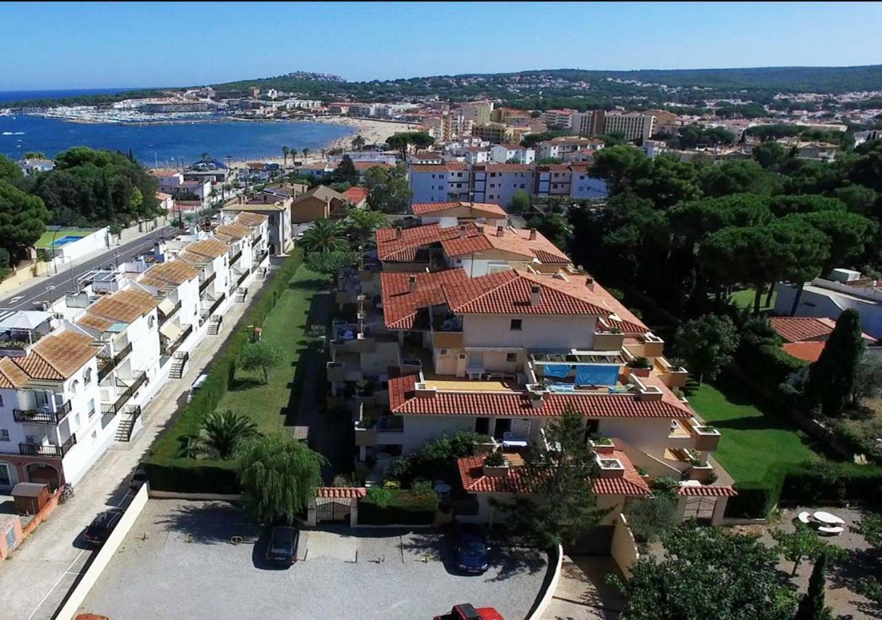 Apartamentos Stil Mar Anna - L'Escala Stil Mar Экстерьер фото